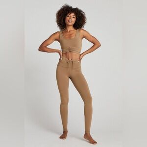Elegant Tan Women's Legging